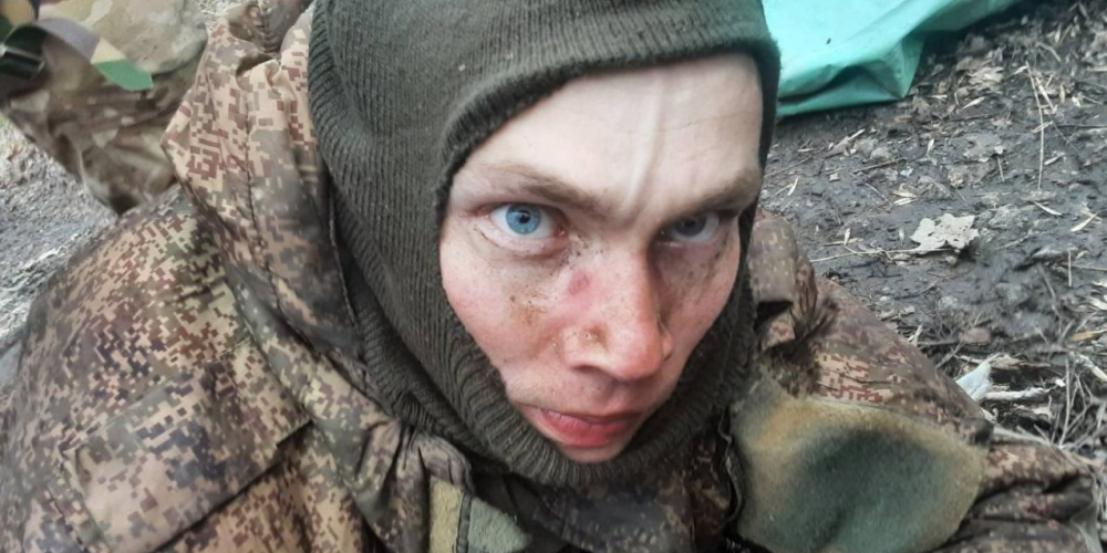 “Meklējam ukraiņu patronas, lai šautu viens otram kājās” - pārtvertās telefonsarunas atklāj Krievijas karavīru izmisumu