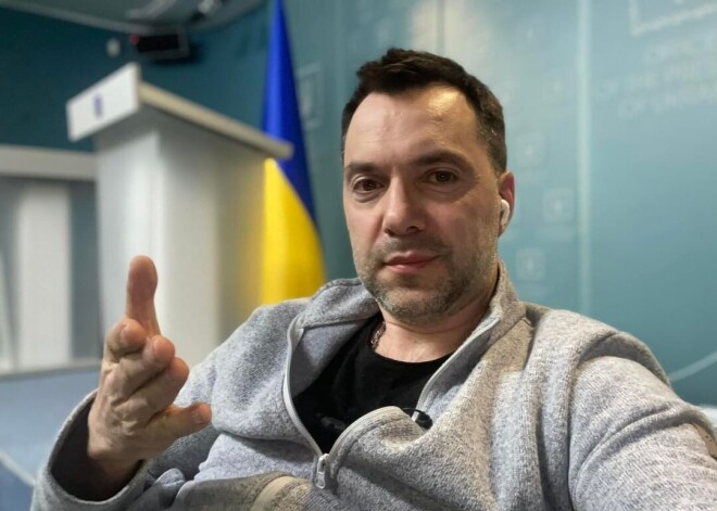 Советник Зеленского Алексей Арестович рассказал, когда украинцы смогут вернуться домой