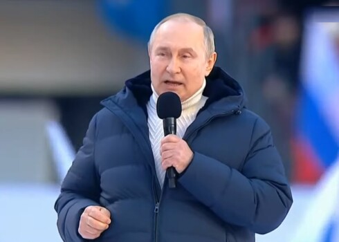 Путин выступил перед россиянами в куртке за 13 000 евро