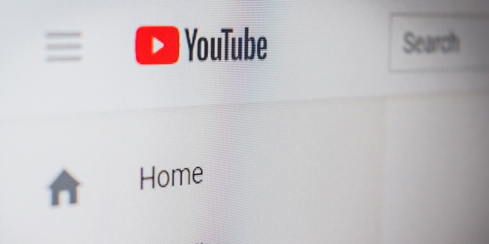 Krievija pieprasa "YouTube" atbloķēt valsts mediju kanālus, draudot ar "tehnisku iejaukšanos"