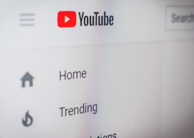 Krievija pieprasa "YouTube" atbloķēt valsts mediju kanālus, draudot ar "tehnisku iejaukšanos"