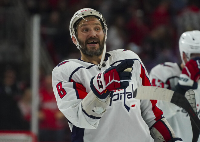 Ovečkins gūst 39. vārtus sezonā, iemet izšķirošo pēcspēles metienu un nokļūst vienu vārtu attālumā no NHL rekorda