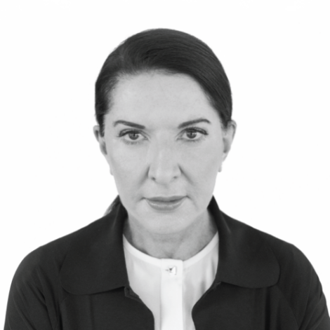 Pasaulslavenā serbu performanču māksliniece Marina Abramoviča.