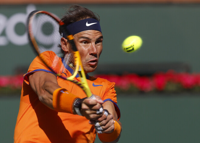 Indianvelsas finālā pārtrūkst Nadala iespaidīgā uzvaru sērija; sievietēm uzvar Švjonteka