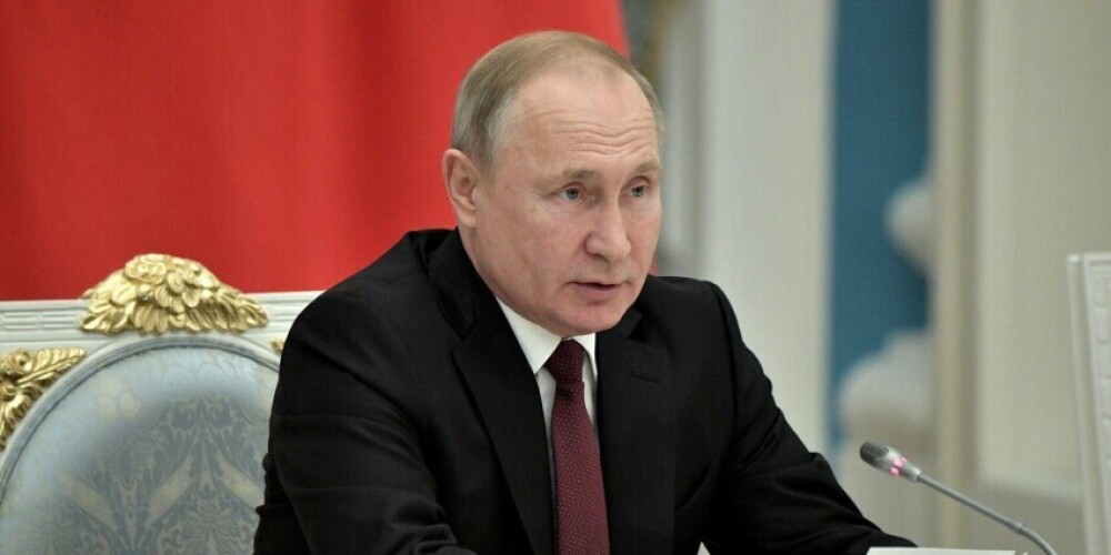 Polijas Seims pasludina Putinu par kara noziedznieku