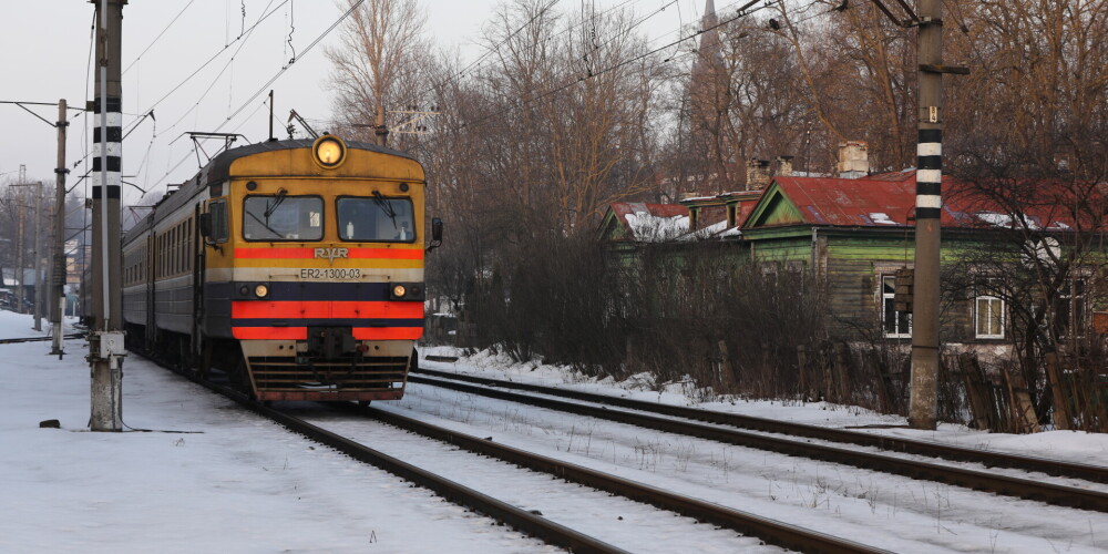 Глава Pasažieru vilciens заявил, что из-за санкций отсутствие запчастей ставит под угрозу движение поездов
