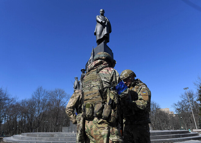 Karot Ukrainas armijas pusē pieteikušies deviņi Latvijas iedzīvotāji