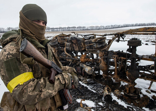 "Bayraktar", "Javelin", "Stinger" – ar ko Ukraina sargā brīvību