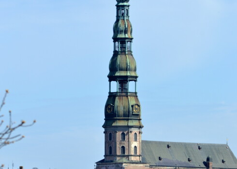 Сейм передает церковь св. Петра в фонд Латвийской евангелическо-лютеранской церкви и немецкой общины
