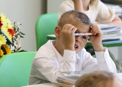 Глава Минобразования: украинские дети со следующего года должны учиться на латышском