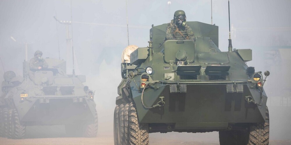 В России подавляющее большинство членов властной верхушки хотели бы "отмотать назад" события последнего месяца, связанного с войной в Украине, считает российский журналист и социолог Игорь Яковенко