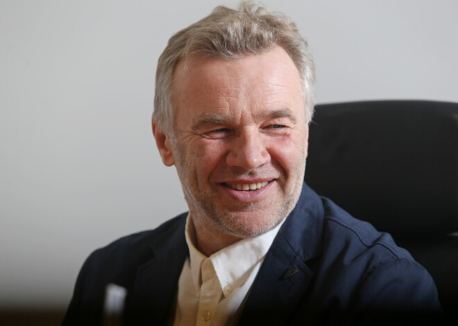 "Katrs, kas var nopirkt vecu mašīnu, var atļauties plastisko ķirurģiju!" - intervija ar ķirurgu Zaržecki