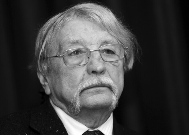 В возрасте 95 лет скончался известный писатель, сценарист и эссеист Зигмунд Скуиньш