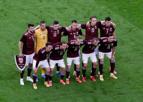 Latvijas futbola izlase FIFA rangā saglabā 135. vietu; par līderi kļūst Brazīlija