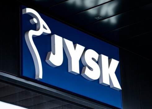 Снова паника: в России огромные очереди в последний день работы Jysk