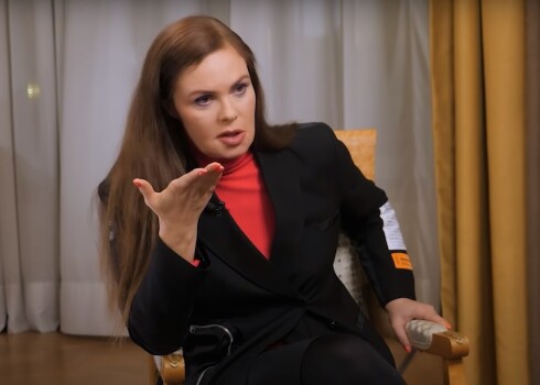 Завихрения и Ленин: телеведущая Екатерина Андреева объясняет, почему в России все не так