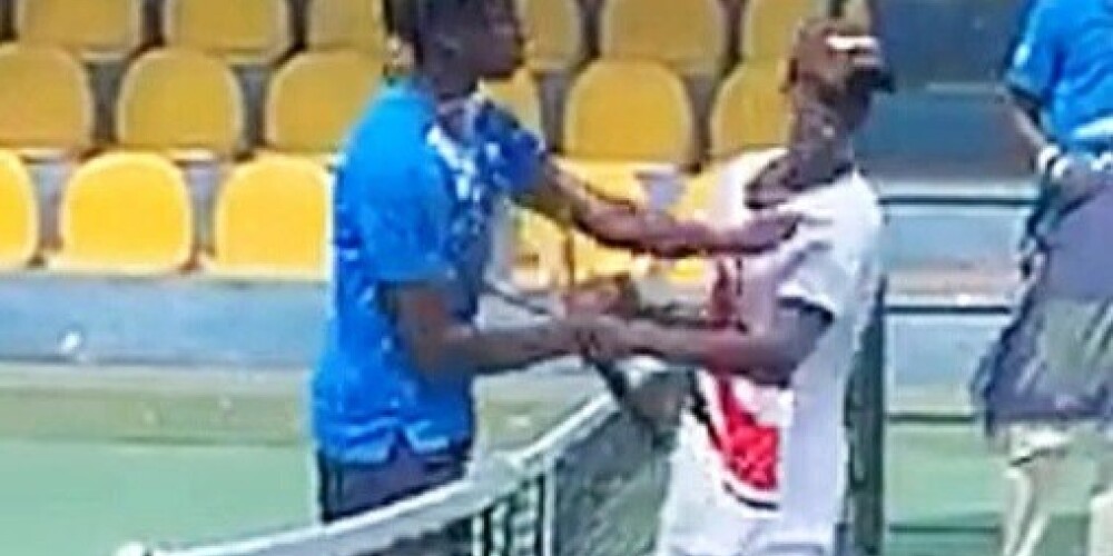 VIDEO: jaunais tenisists pēc zaudētas spēles atkārto Vila Smita “varoņdarbu” un rada masu nekārtības