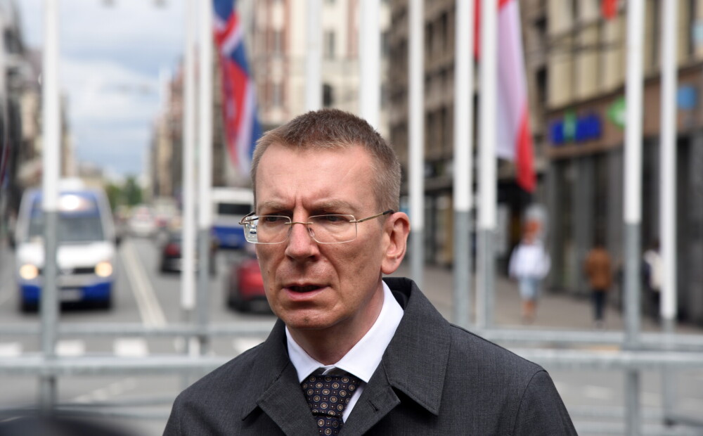 Latvija slēdz Krievijas ģenerālkonsulātus un izraida to darbiniekus