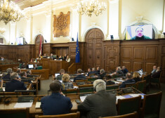 FOTO: Saeimu uzrunājis Ukrainas parlamenta spīkers Ruslans Stefančuks
