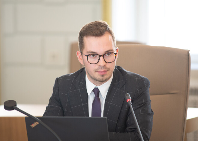 Plešs aizstāv lēmumu apturēt Rīgas teritorijas plānojumu