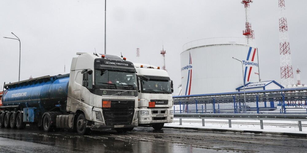 ES aizliedz sauszemes kravu pārvadājumus no Krievijas un Baltkrievijas