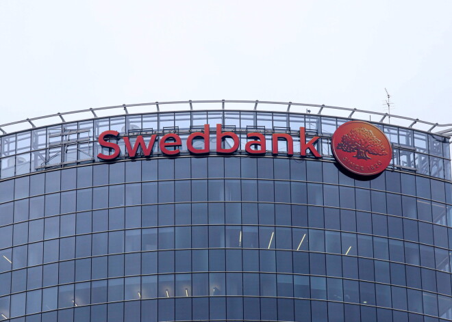 "Swedbank" pārtrauks maksājumus ar Krieviju un Baltkrieviju