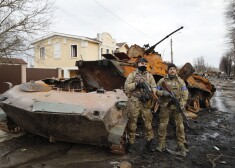 Krievijas propaganda gatavo tās iedzīvotājus lielai un ilgai kaujai, uzskata eksperts