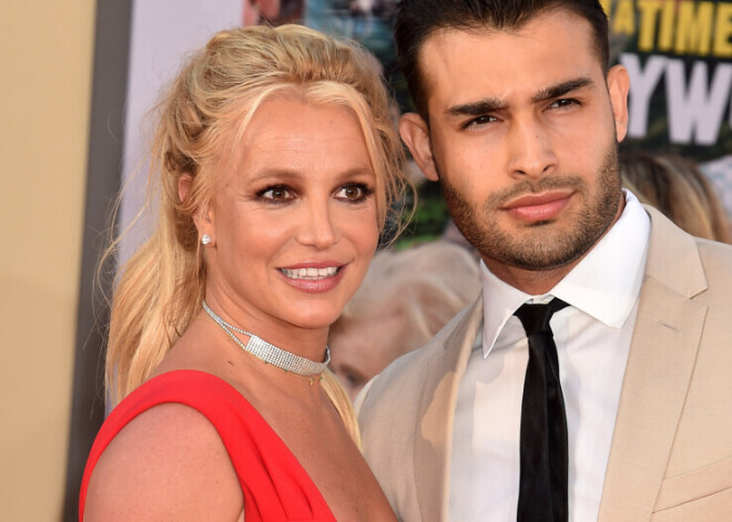 Britnija Spīrsa paziņo, ka ir trešā bērna gaidībās