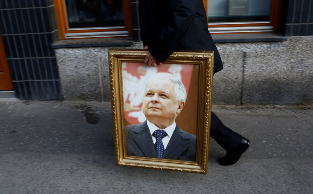 Smoļenskas aviokatastrofu, kurā bojā gāja toreizējais Polijas prezidents Kačiņskis, izraisīja lidmašīnā paslēpti spridzekļi