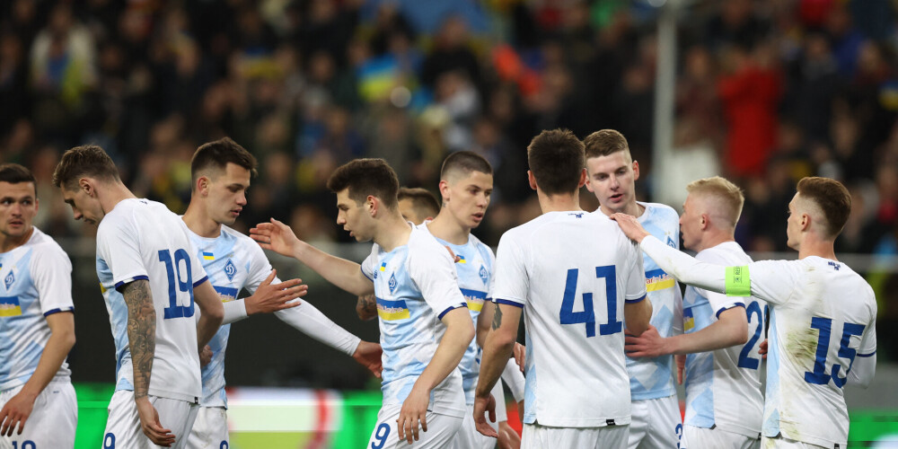 Kijivas "Dinamo" futbolisti sāk līdzekļu vākšanas turneju Ukrainas kara upuriem