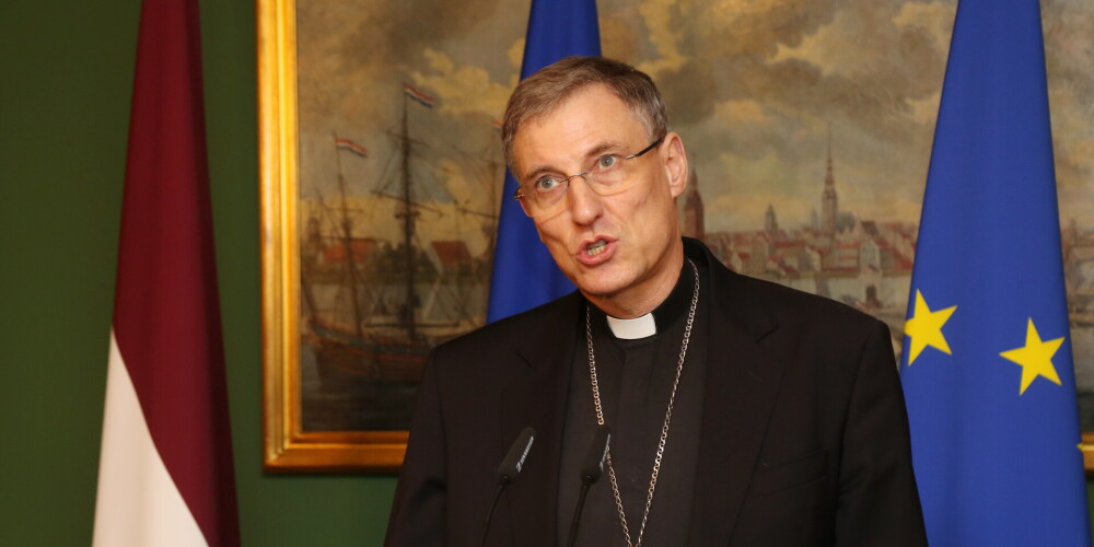 Глава латвийской римско-католической церкви: изнасилованные русскими солдатами украинки не должны делать аборты
