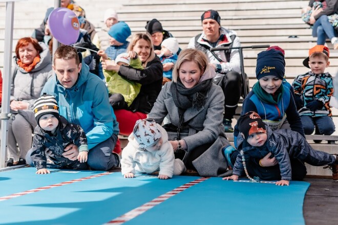 Mazie rāpošanas čempioni gatavojas startam