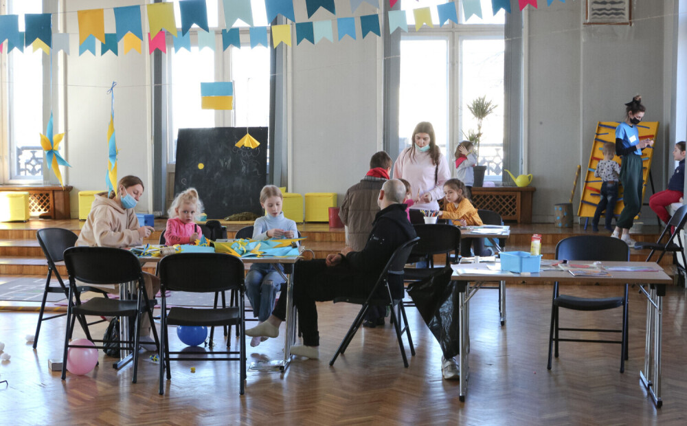 Latvijas skolās mācās 3624 ukraiņu bēgļu bērni