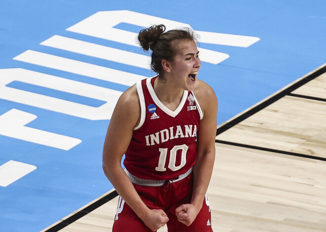 WNBA labākais treneris: Aleksa Gulbe ir patīkams pārsteigums