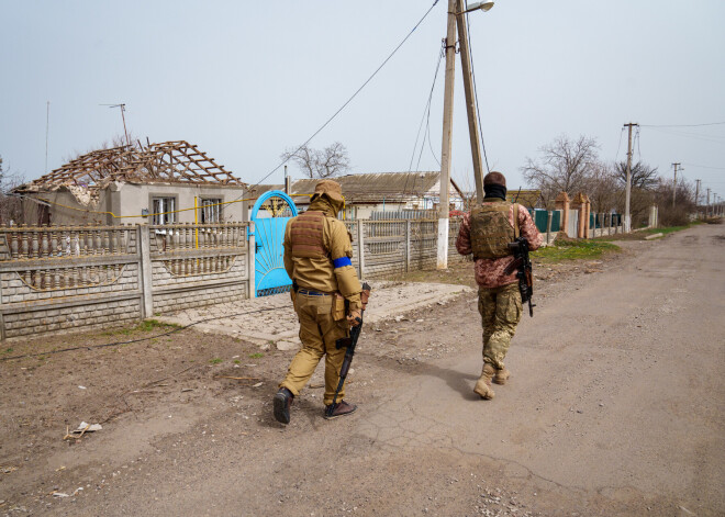 Ukrainas spēki atguvuši kontroli pār astoņām Hersonas apgabala apdzīvotajām vietām