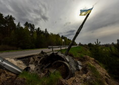 Lielbritānija sūtīs uz Ukrainu bruņumašīnas ar raķešu palaišanas iekārtām