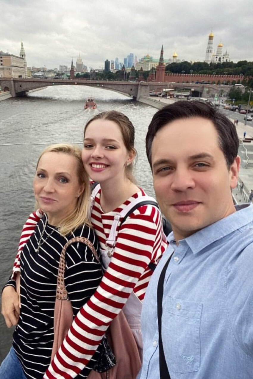 Венгржиновская Елена - история жизни и профессиональные достижения легендарной артистки Венгржиновская Елена: биография, достижения, интересные факты