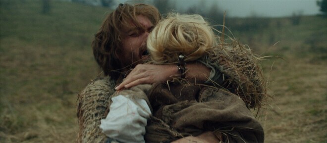 Ukrainas spēlfilma "Baltais krauklis" ir emocionāla varoņdrāma par 2014. gada notikumiem pašā karadarbības sākumā Doneckas apgabalā.