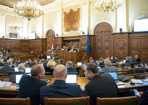 Saeima atbalsta grozījumus par Krievijas dabasgāzes piegāžu aizliegšanu