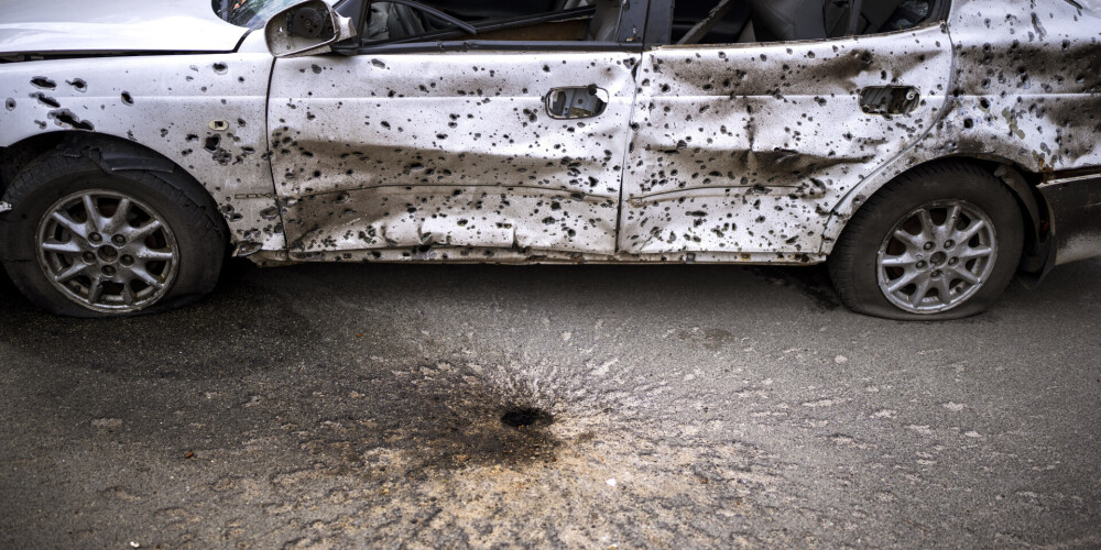 Kijivas apkārtnē sprādzienā cietusi automašīna.