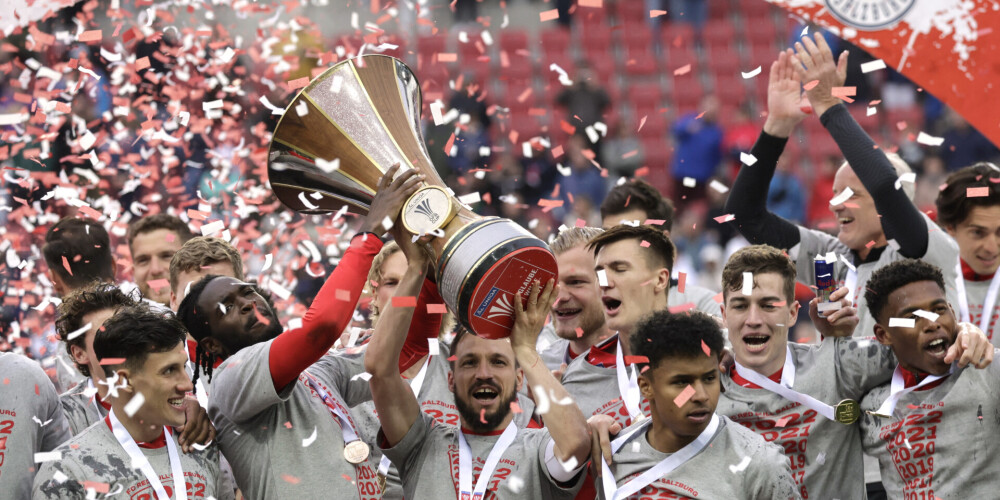"Salzburg" ceturto gadu pēc kārtas uzvar Austrijas čempionātā un kausa izcīņā