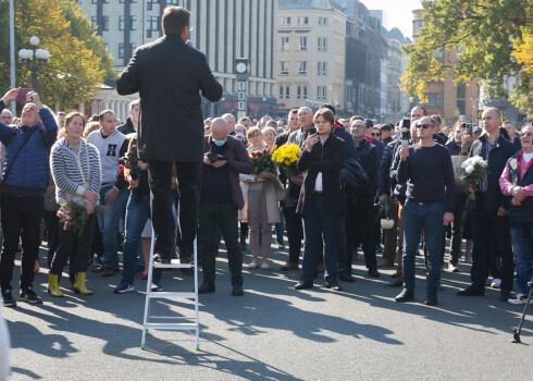 Ainārs Šlesers protesta akcijas laikā 2021. gada oktobrī.
