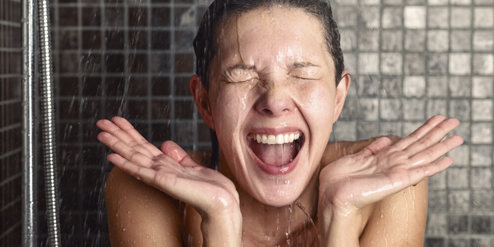 Vai auksta duša patiešām sniedz labumu veselībai?