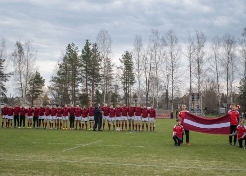 Latvijas regbija izlase Eiropas čempionāta pirmās konferences pēdējā spēlē piekāpjas Čehijai