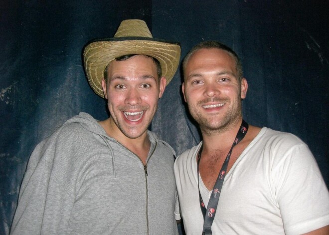 Vils Jangs pastāsta par sāpēm, ko piedzīvojis, izmetot brāli no mājām nedēļu pirms nāves