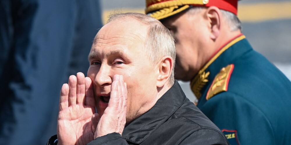 Baidens satraukts, ka Putinam "šobrīd nav izejas" no kara Ukrainā