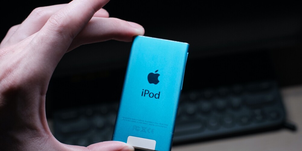 "Apple" pārtrauc portatīvo mūzikas atskaņotāju "iPod" ražošanu