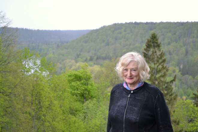 Anna Krumpāne, dzemdību speciāliste, ginekoloģe, ultrasonogrāfijas speciāliste, sieviešu psihoterapeite, perinatālā psiholoģe