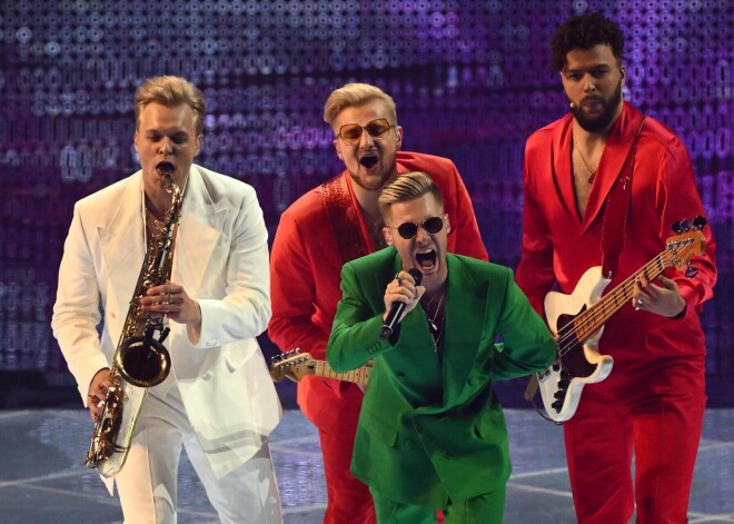 Вокруг "Евровидения-2022" разгорелся скандал: фаны обещают бойкотировать финал из-за Латвии