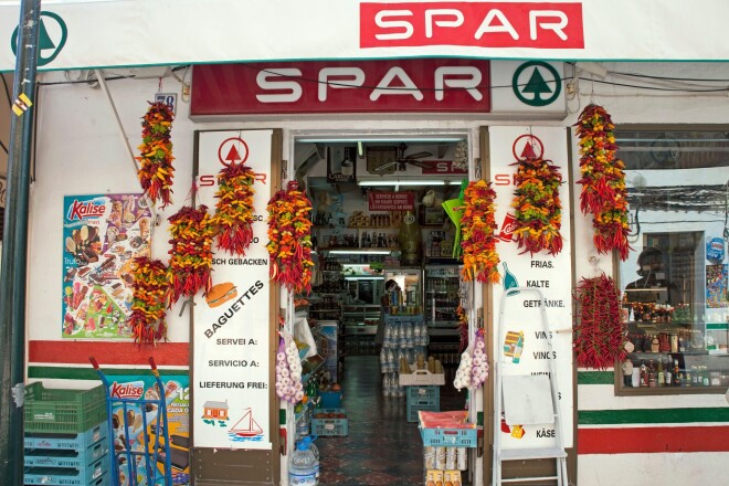 "Spar" veikals Spānijā.